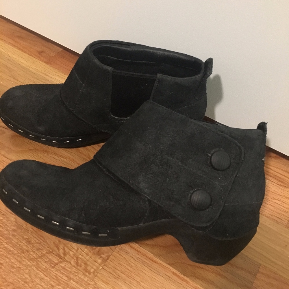 Merrell Luxe Button Suede Stapled Clogs Ankle boot